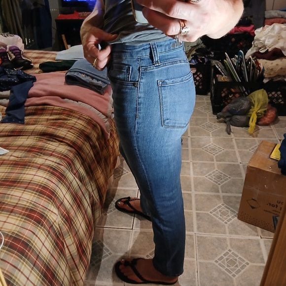 🎈KUT From The Kloth🎈BUY 1 GET 1 FREE💥 Catherine Mid-Rise Boyfriend Jeans Sz 4 - Picture 11 of 13